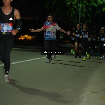 Runner Photo 3687899