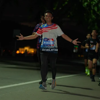 Runner Photo 3687908