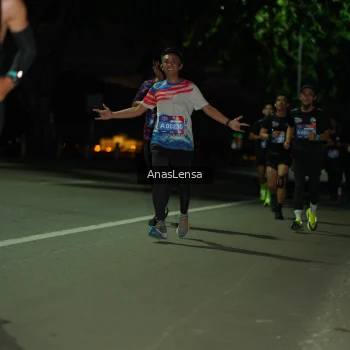 Runner Photo 3687910