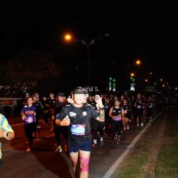 Runner Photo 3687912