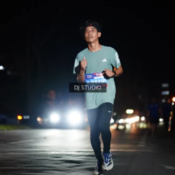 Runner Photo 3687917