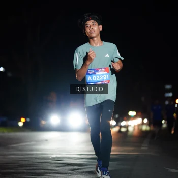 Runner Photo 3687925