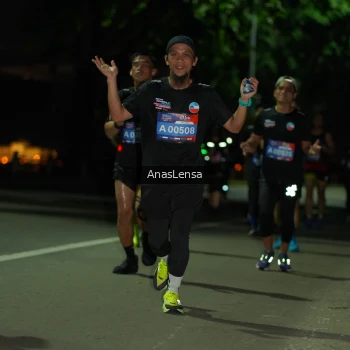 Runner Photo 3687929