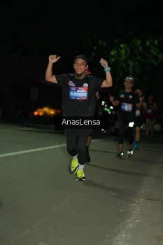 Runner Photo 3687945