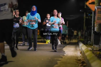 Runner Photo 3687947