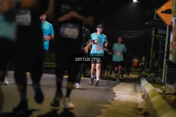 Runner Photo 3687952