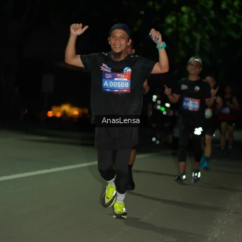 Runner Photo 3687980