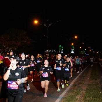 Runner Photo 3688028