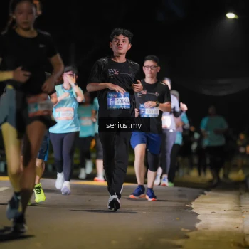 Runner Photo 3688058