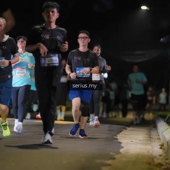Runner Photo 3688066
