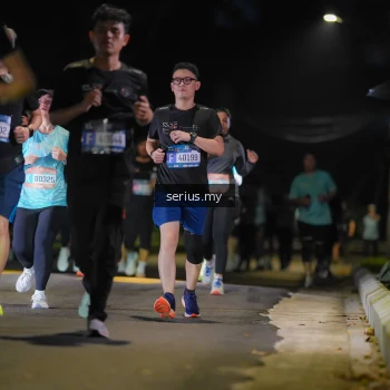 Runner Photo 3688077