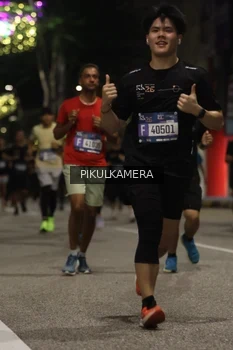Runner Photo 3688087
