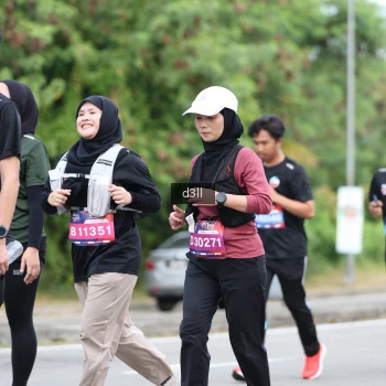 Runner Photo 3688094