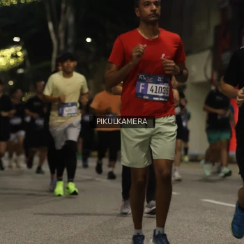 Runner Photo 3688098
