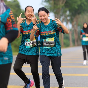 Runner Photo 3688110