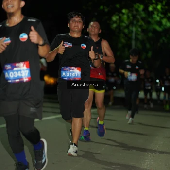 Runner Photo 3688186