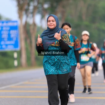 Runner Photo 3688242
