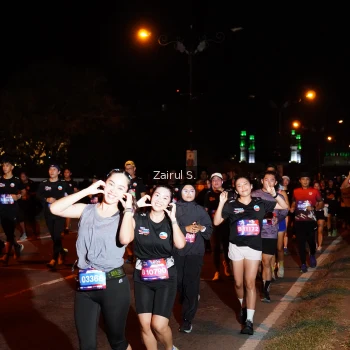 Runner Photo 3688243