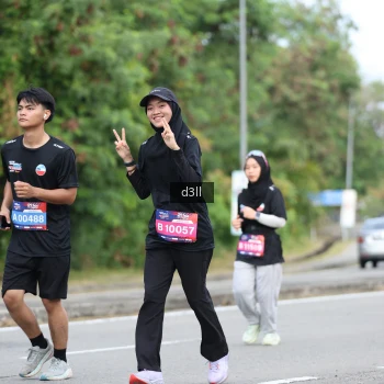 Runner Photo 3688340