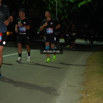 Runner Photo 3688346