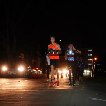 Runner Photo 3688400
