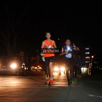 Runner Photo 3688442