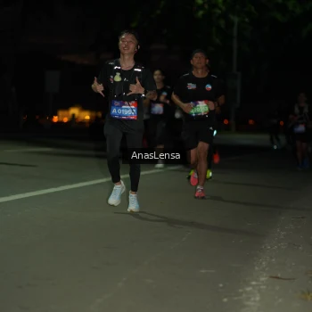 Runner Photo 3688472