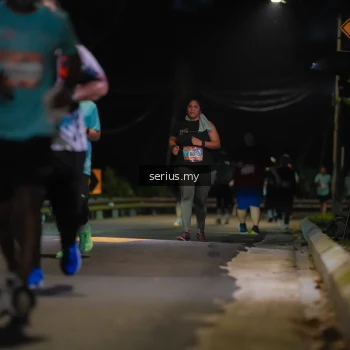 Runner Photo 3688584