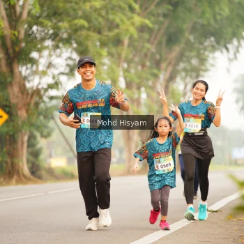 Runner Photo 3688600