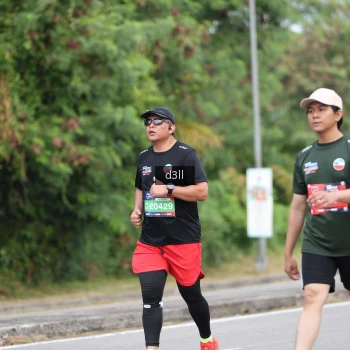 Runner Photo 3688635