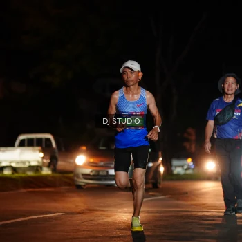 Runner Photo 3688702