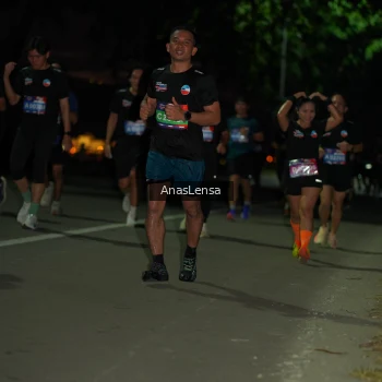 Runner Photo 3688753