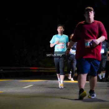 Runner Photo 3688765
