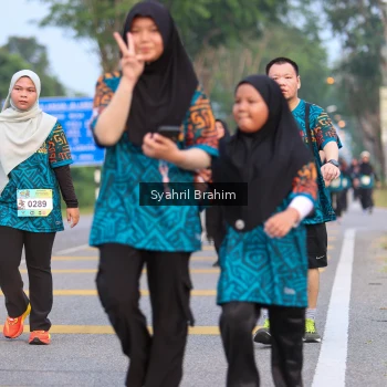 Runner Photo 3688772
