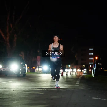 Runner Photo 3688799
