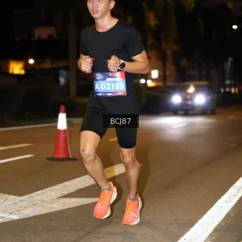 Runner Photo 3688833