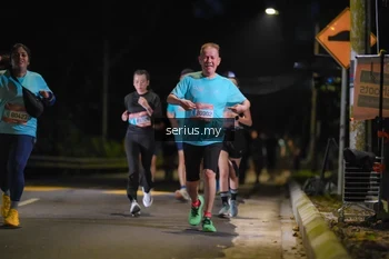 Runner Photo 3688945