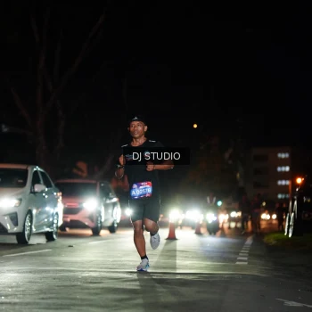 Runner Photo 3688959