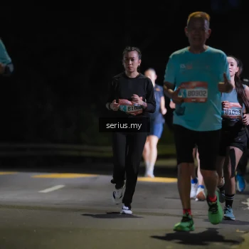 Runner Photo 3688980