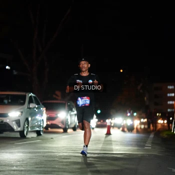 Runner Photo 3689002