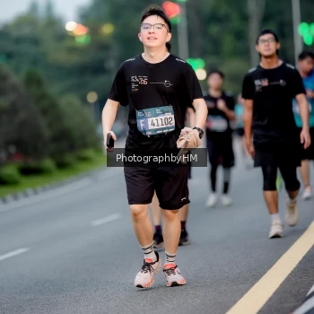 Runner Photo 3689276