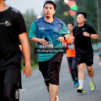 Runner Photo 3689481