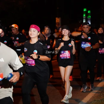 Runner Photo 3690001