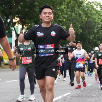 Runner Photo 3690009