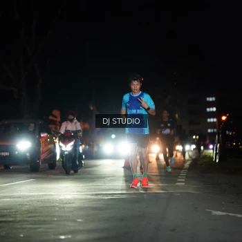 Runner Photo 3690015