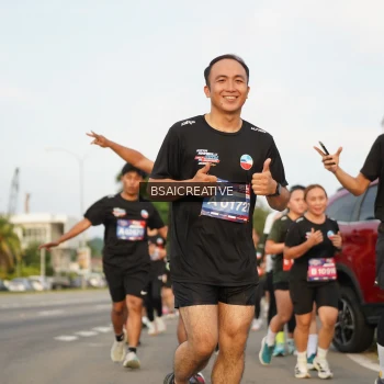 Runner Photo 3690022