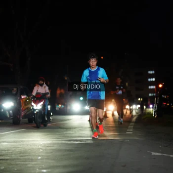 Runner Photo 3690030