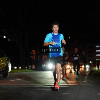 Runner Photo 3690057