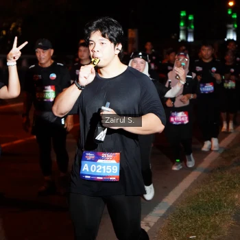 Runner Photo 3690065
