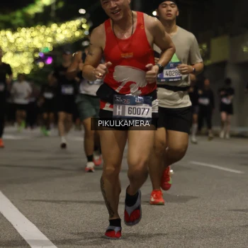 Runner Photo 3690073